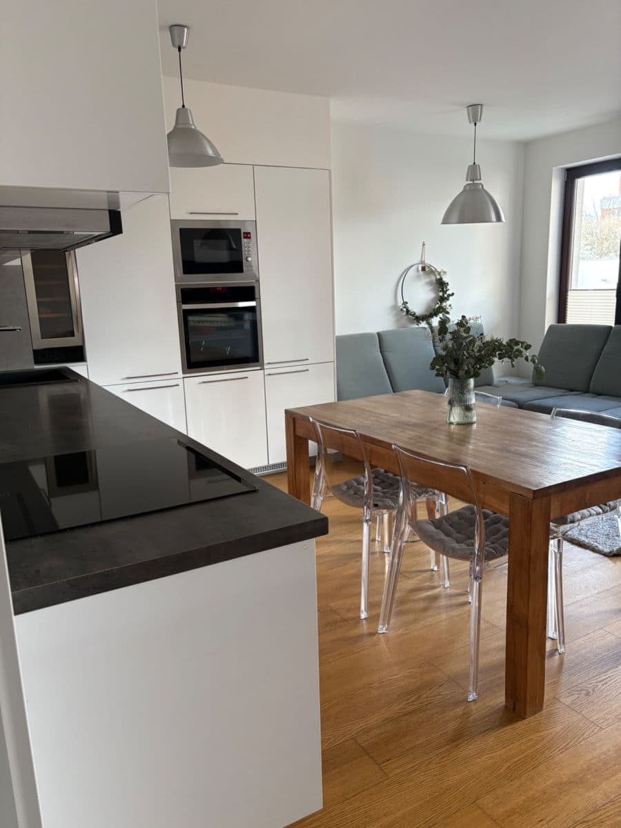 Predaj bytu 3-izbový 86 m², Nademlejnská, Praha, Praha Predaj bytu 3-izbový 86 m², Nademlejnská, Praha, Praha