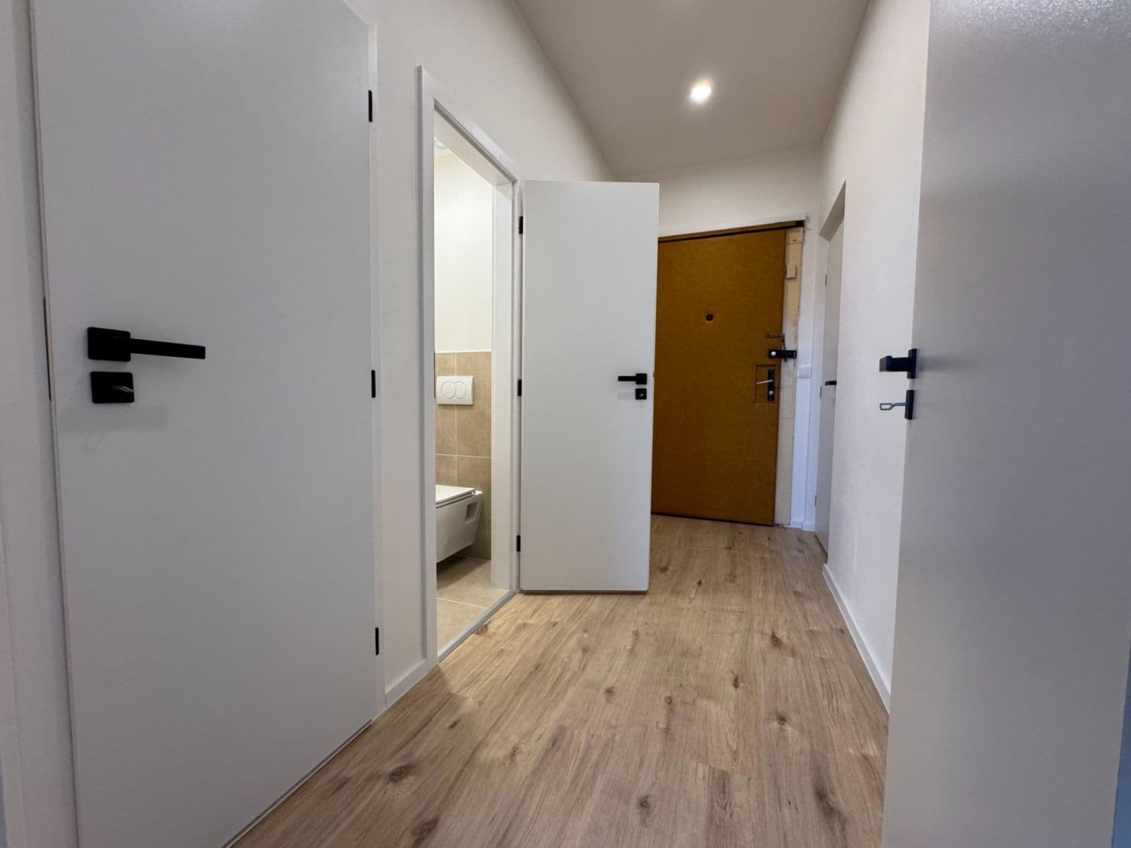 Predaj bytu 2-izbový 45 m², 5. května, Praha, Praha Predaj bytu 2-izbový 45 m², 5. května, Praha, Praha
