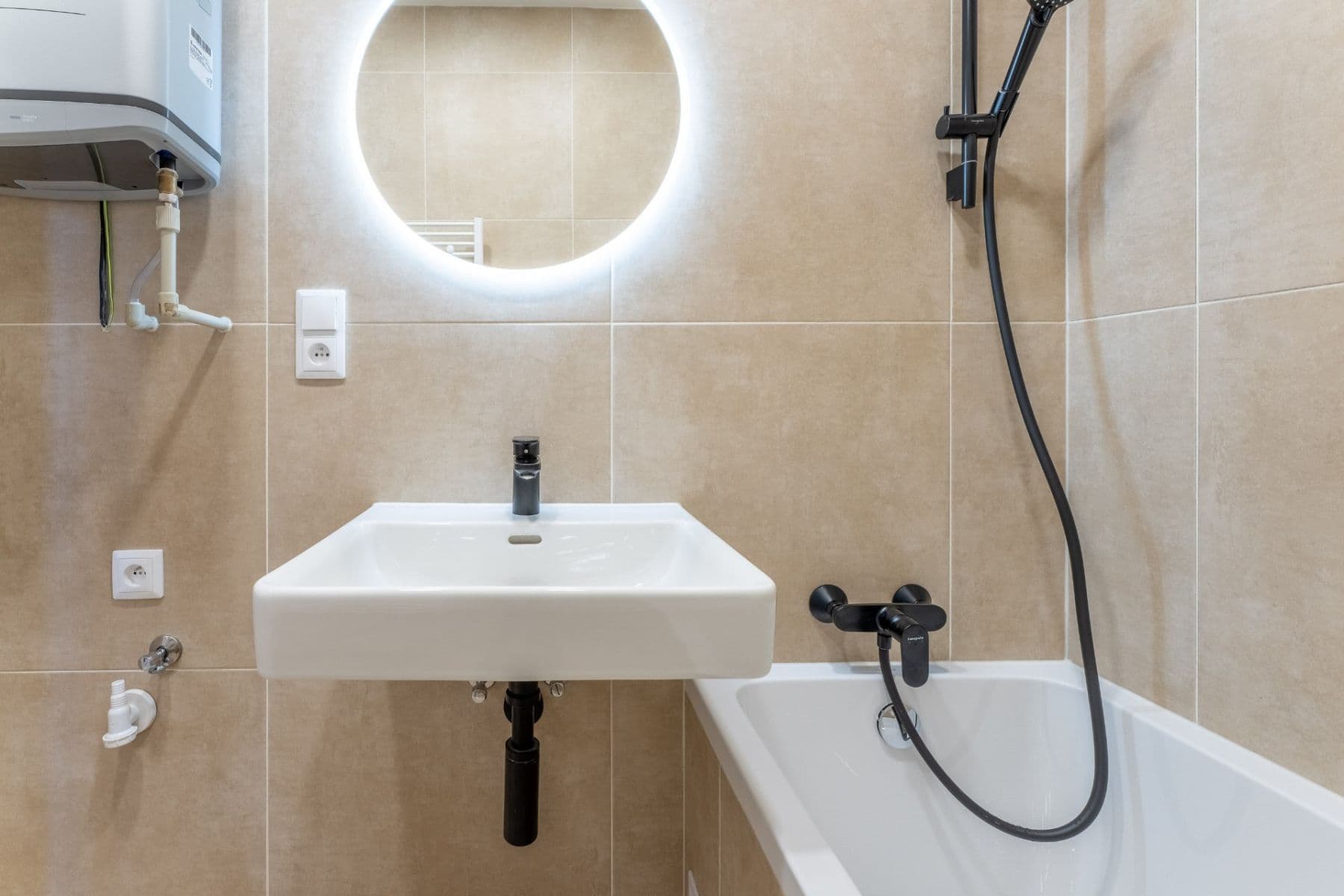 Predaj bytu 2-izbový 45 m², 5. května, Praha, Praha Predaj bytu 2-izbový 45 m², 5. května, Praha, Praha