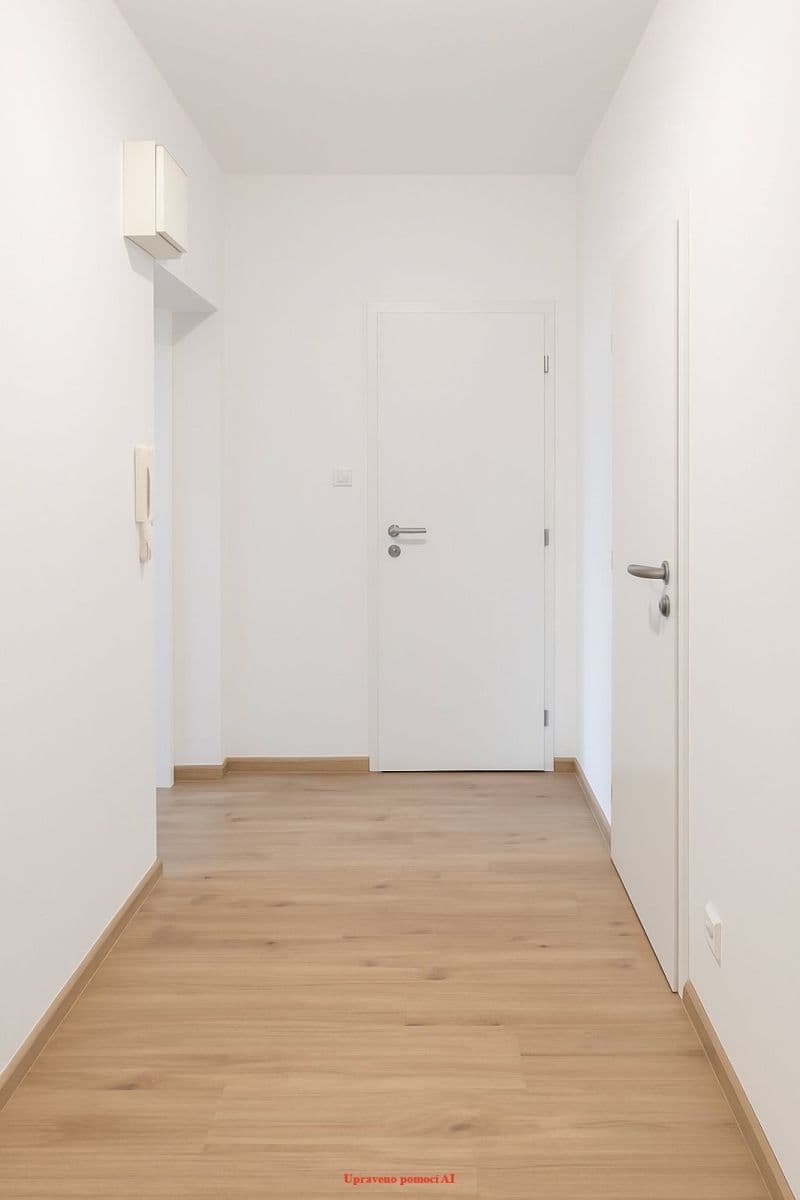 Prenájom bytu 2-izbový 57 m², Československé armády, Frýdek-Místek, Moravskoslezský kraj Prenájom bytu 2-izbový 57 m², Československé armády, Frýdek-Místek, Moravskoslezský kraj