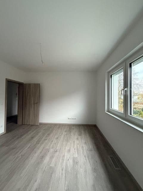 Predaj bytu 3-izbový 83 m², Bremer Str 53, Berlin, Berlín Predaj bytu 3-izbový 83 m², Bremer Str 53, Berlin, Berlín