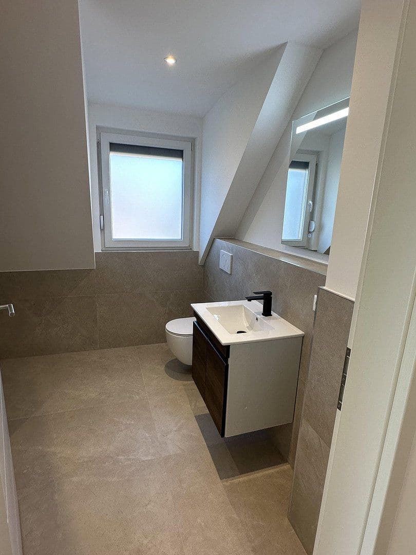 Predaj domu 135 m², pozemek 565 m², Viereth-Trunstadt, Bavorsko Predaj domu 135 m², pozemek 565 m², Viereth-Trunstadt, Bavorsko