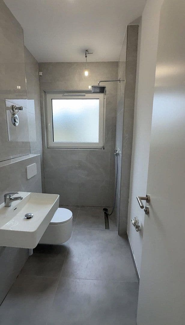 Predaj bytu 2-izbový 55 m², Berlin, Berlín Predaj bytu 2-izbový 55 m², Berlin, Berlín