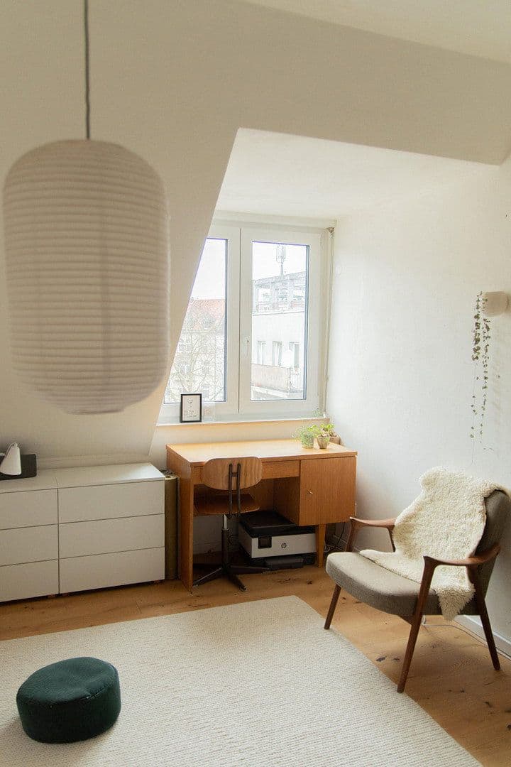 Predaj bytu 4-izbový 80 m², Köln, Severné Porýnie - Westfálsko Predaj bytu 4-izbový 80 m², Köln, Severné Porýnie - Westfálsko