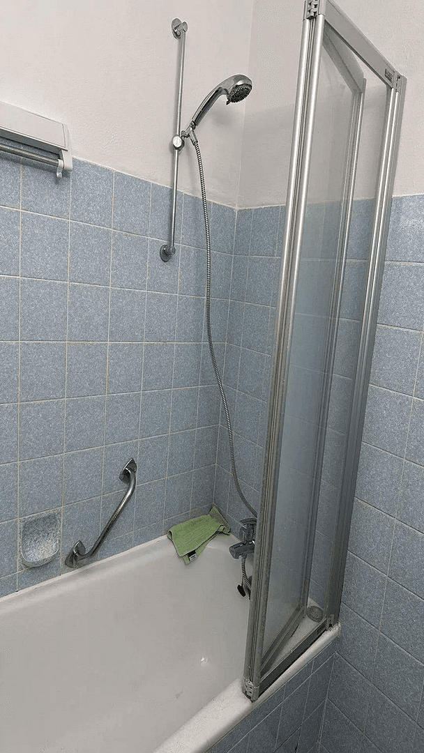 Prenájom bytu 1-izbový 34 m², Heidelberg, Bádensko-Wurttembersko Prenájom bytu 1-izbový 34 m², Heidelberg, Bádensko-Wurttembersko