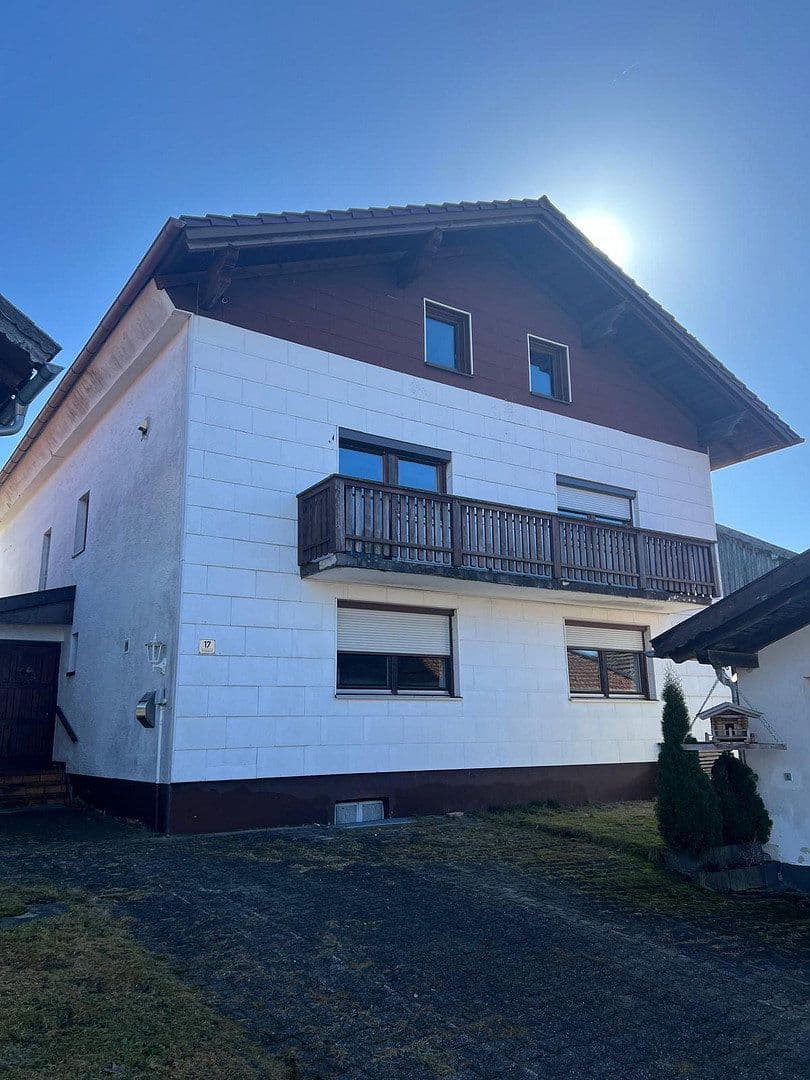 Predaj domu 180 m², pozemek 790 m², Kirchberg i.Wald, Bavorsko Predaj domu 180 m², pozemek 790 m², Kirchberg i.Wald, Bavorsko