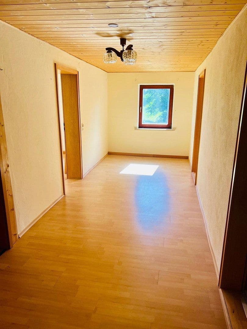 Predaj domu 180 m², pozemek 790 m², Kirchberg i.Wald, Bavorsko Predaj domu 180 m², pozemek 790 m², Kirchberg i.Wald, Bavorsko