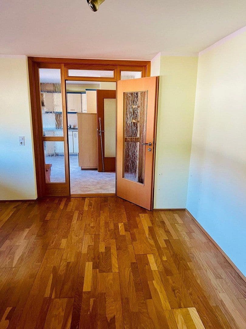 Predaj domu 180 m², pozemek 790 m², Kirchberg i.Wald, Bavorsko Predaj domu 180 m², pozemek 790 m², Kirchberg i.Wald, Bavorsko