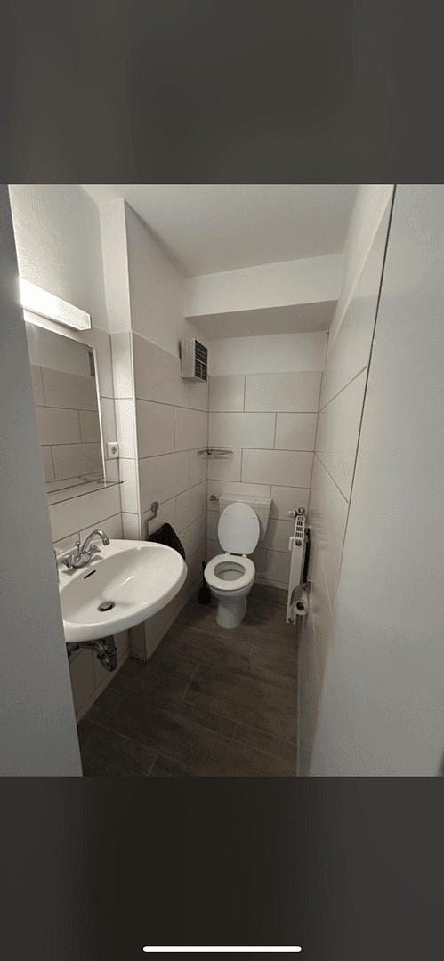 Prenájom bytu 4-izbový 15 m², Birnauer Straße 16, Konstanz, Bádensko-Wurttembersko Prenájom bytu 4-izbový 15 m², Birnauer Straße 16, Konstanz, Bádensko-Wurttembersko