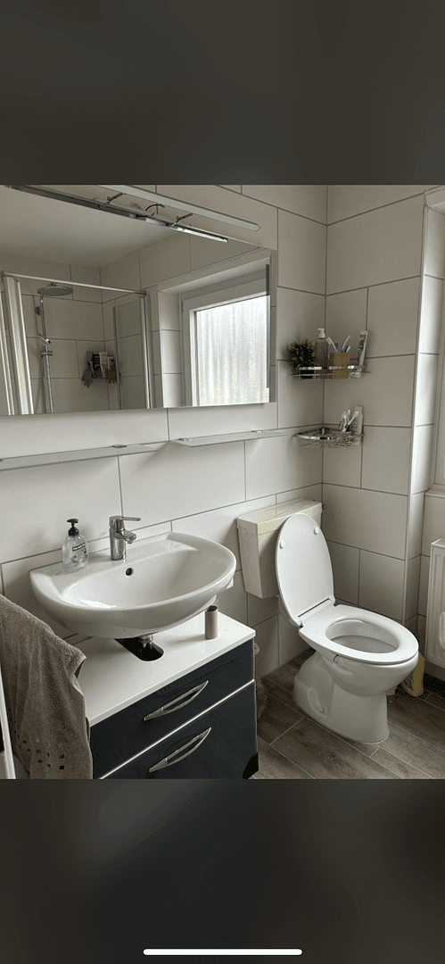 Prenájom bytu 4-izbový 15 m², Birnauer Straße 16, Konstanz, Bádensko-Wurttembersko Prenájom bytu 4-izbový 15 m², Birnauer Straße 16, Konstanz, Bádensko-Wurttembersko