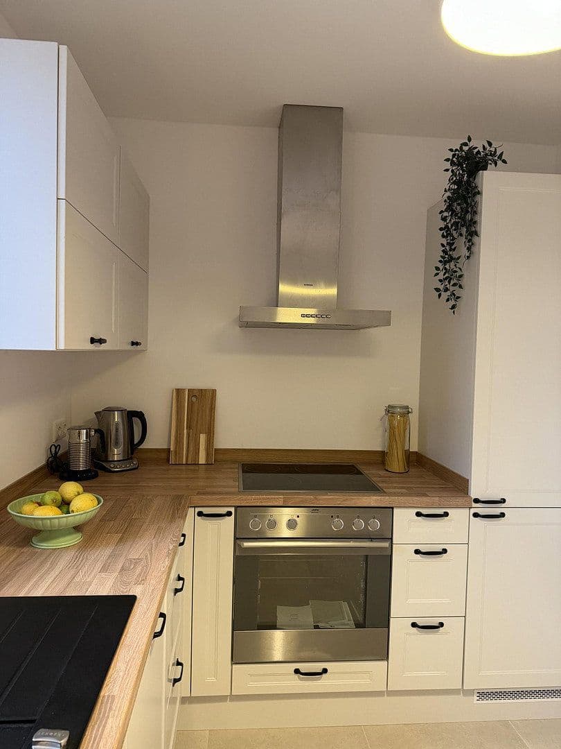 Prenájom bytu 2-izbový 55 m², Berlin, Berlín Prenájom bytu 2-izbový 55 m², Berlin, Berlín