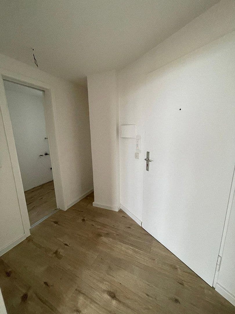 Prenájom bytu 1-izbový 30 m², Wattenscheider Straße 2, Düsseldorf, Severné Porýnie - Westfálsko Prenájom bytu 1-izbový 30 m², Wattenscheider Straße 2, Düsseldorf, Severné Porýnie - Westfálsko