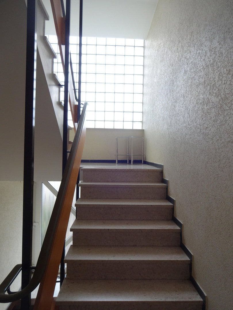 Predaj domu 250 m², pozemek 710 m², Wiesenbach, Bádensko-Wurttembersko Predaj domu 250 m², pozemek 710 m², Wiesenbach, Bádensko-Wurttembersko