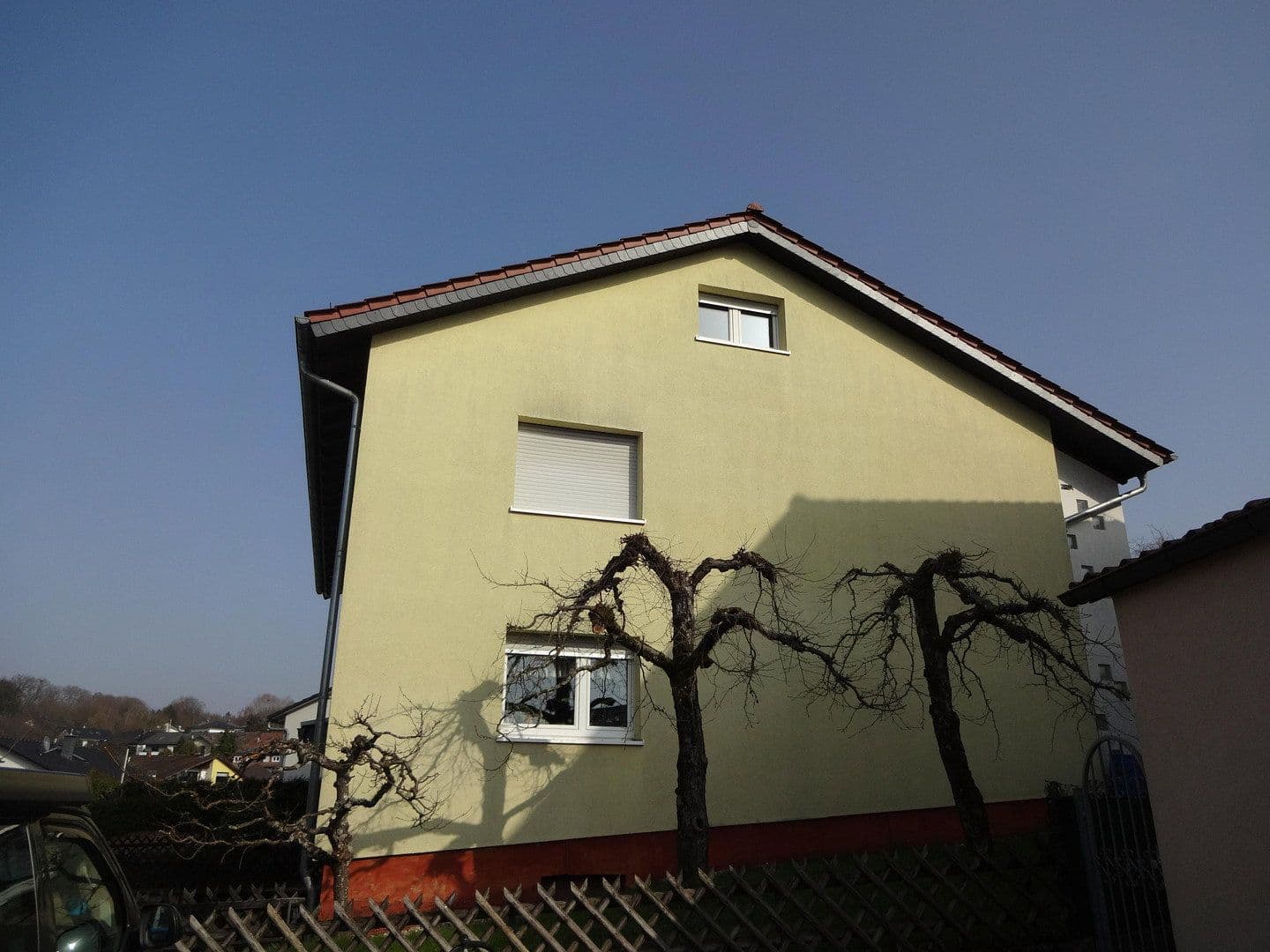 Predaj domu 250 m², pozemek 710 m², Wiesenbach, Bádensko-Wurttembersko Predaj domu 250 m², pozemek 710 m², Wiesenbach, Bádensko-Wurttembersko