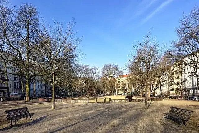 Predaj bytu 4-izbový 80 m², Berlin, Berlín Predaj bytu 4-izbový 80 m², Berlin, Berlín