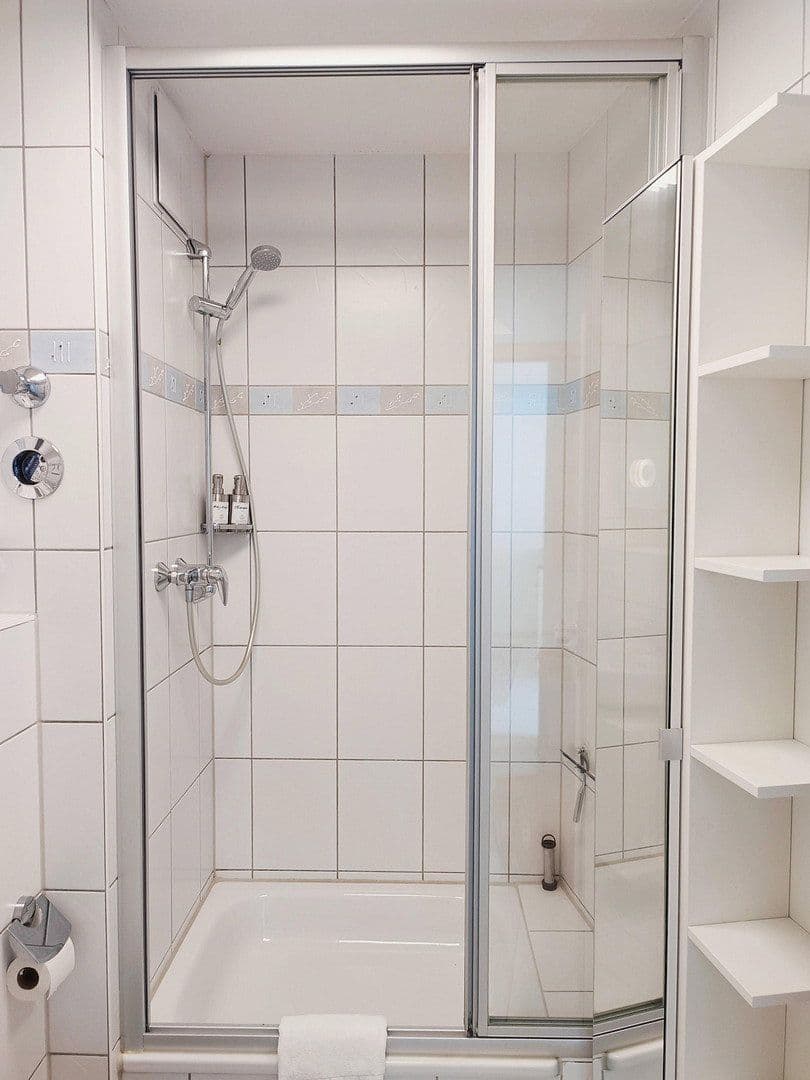 Prenájom bytu 2-izbový 48 m², Im Bruckenwasen 6, Plochingen, Bádensko-Wurttembersko Prenájom bytu 2-izbový 48 m², Im Bruckenwasen 6, Plochingen, Bádensko-Wurttembersko