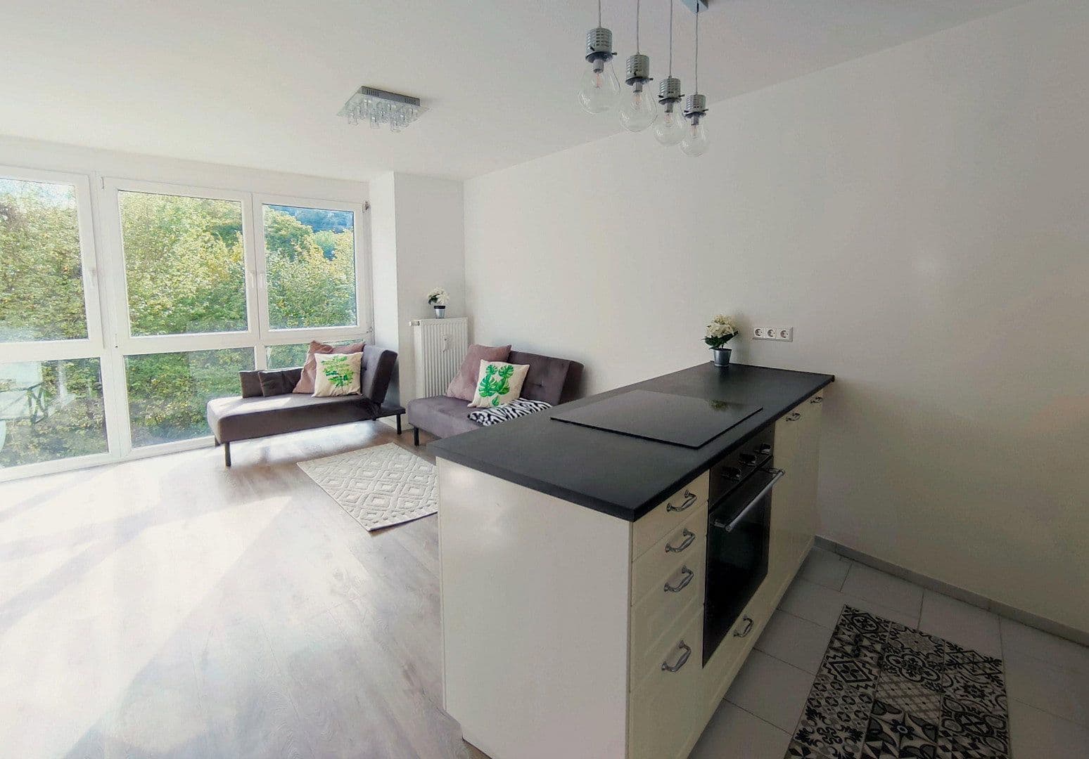 Prenájom bytu 2-izbový 48 m², Im Bruckenwasen 6, Plochingen, Bádensko-Wurttembersko Prenájom bytu 2-izbový 48 m², Im Bruckenwasen 6, Plochingen, Bádensko-Wurttembersko