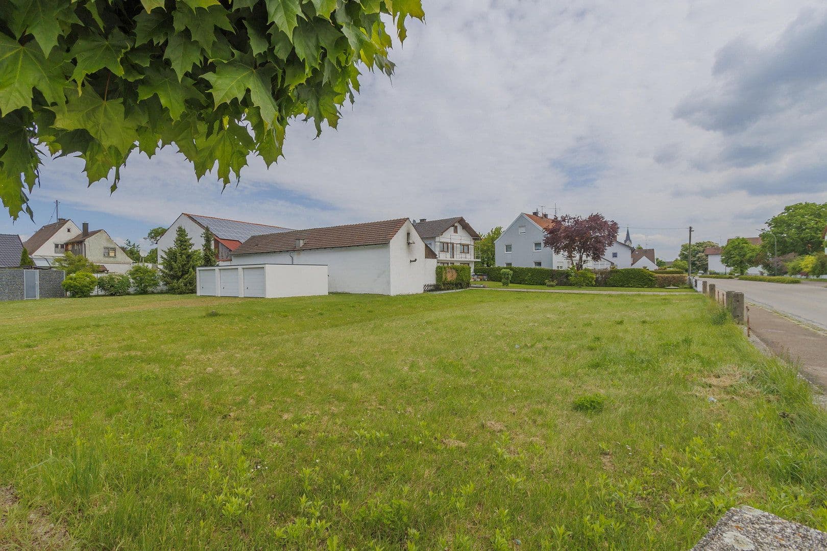 Predaj pozemku 683 m², Hauptstrasse 24, Ernsgaden, Bavorsko Predaj pozemku 683 m², Hauptstrasse 24, Ernsgaden, Bavorsko