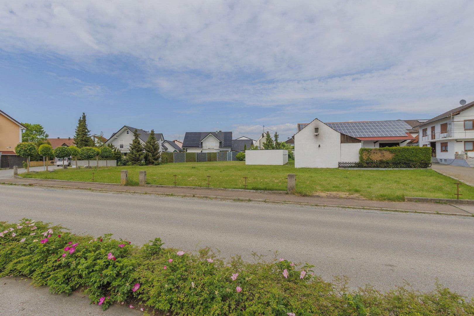 Predaj pozemku 683 m², Hauptstrasse 24, Ernsgaden, Bavorsko Predaj pozemku 683 m², Hauptstrasse 24, Ernsgaden, Bavorsko