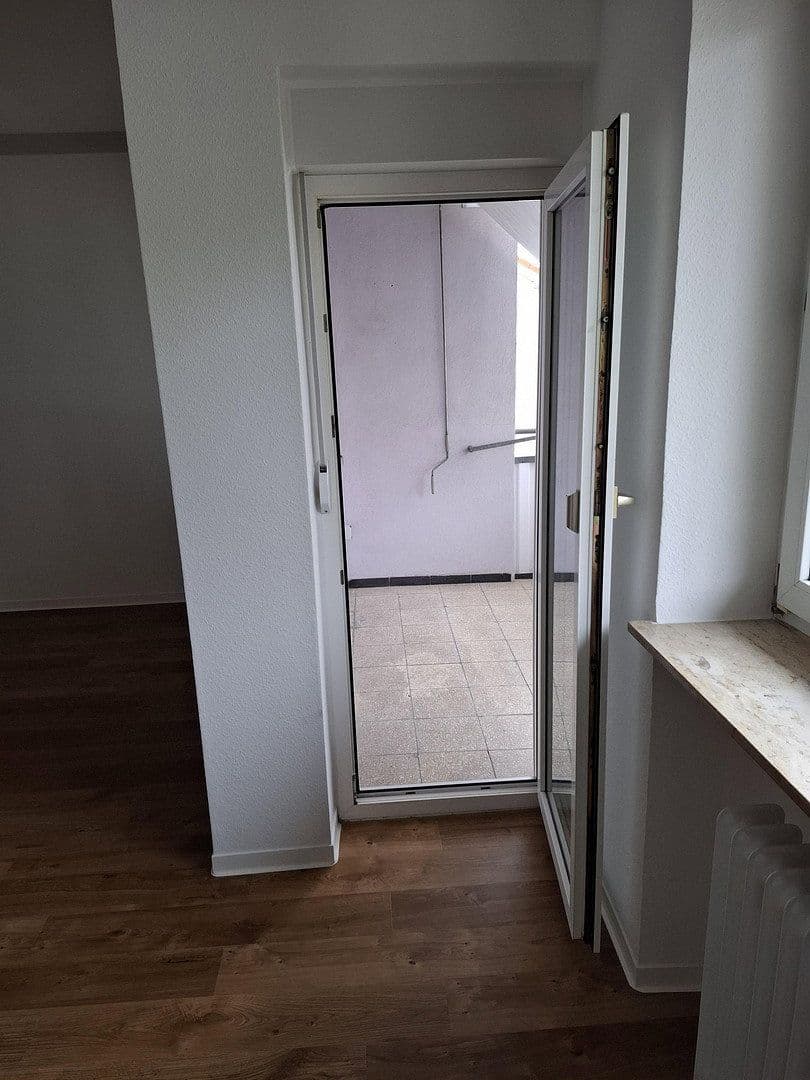 Prenájom bytu 2-izbový 57 m², Karlsruhe, Bádensko-Wurttembersko Prenájom bytu 2-izbový 57 m², Karlsruhe, Bádensko-Wurttembersko