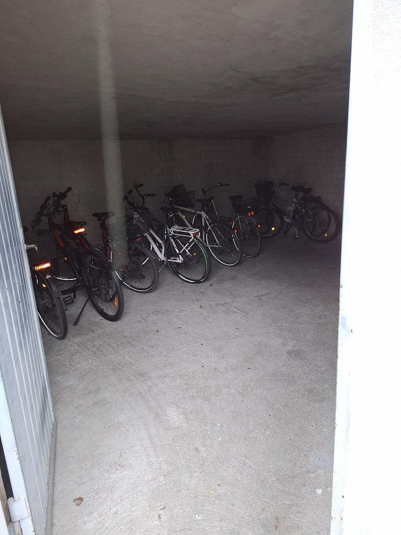 Prenájom bytu 2-izbový 57 m², Karlsruhe, Bádensko-Wurttembersko Prenájom bytu 2-izbový 57 m², Karlsruhe, Bádensko-Wurttembersko