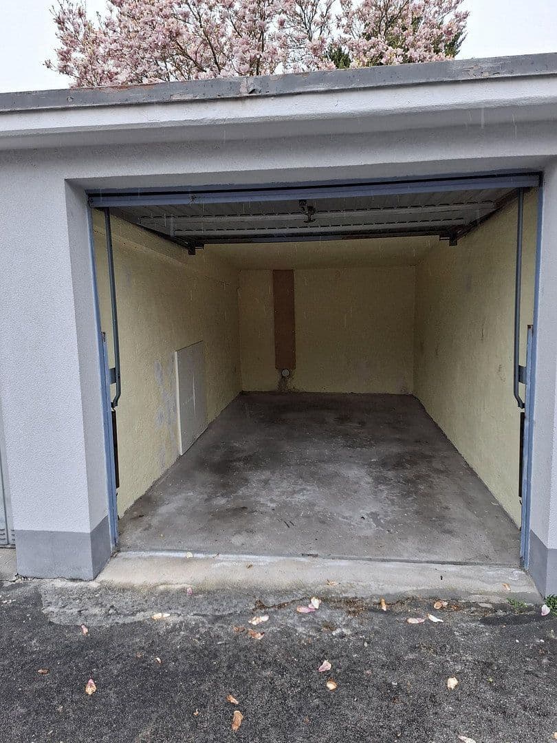 Prenájom bytu 2-izbový 57 m², Karlsruhe, Bádensko-Wurttembersko Prenájom bytu 2-izbový 57 m², Karlsruhe, Bádensko-Wurttembersko