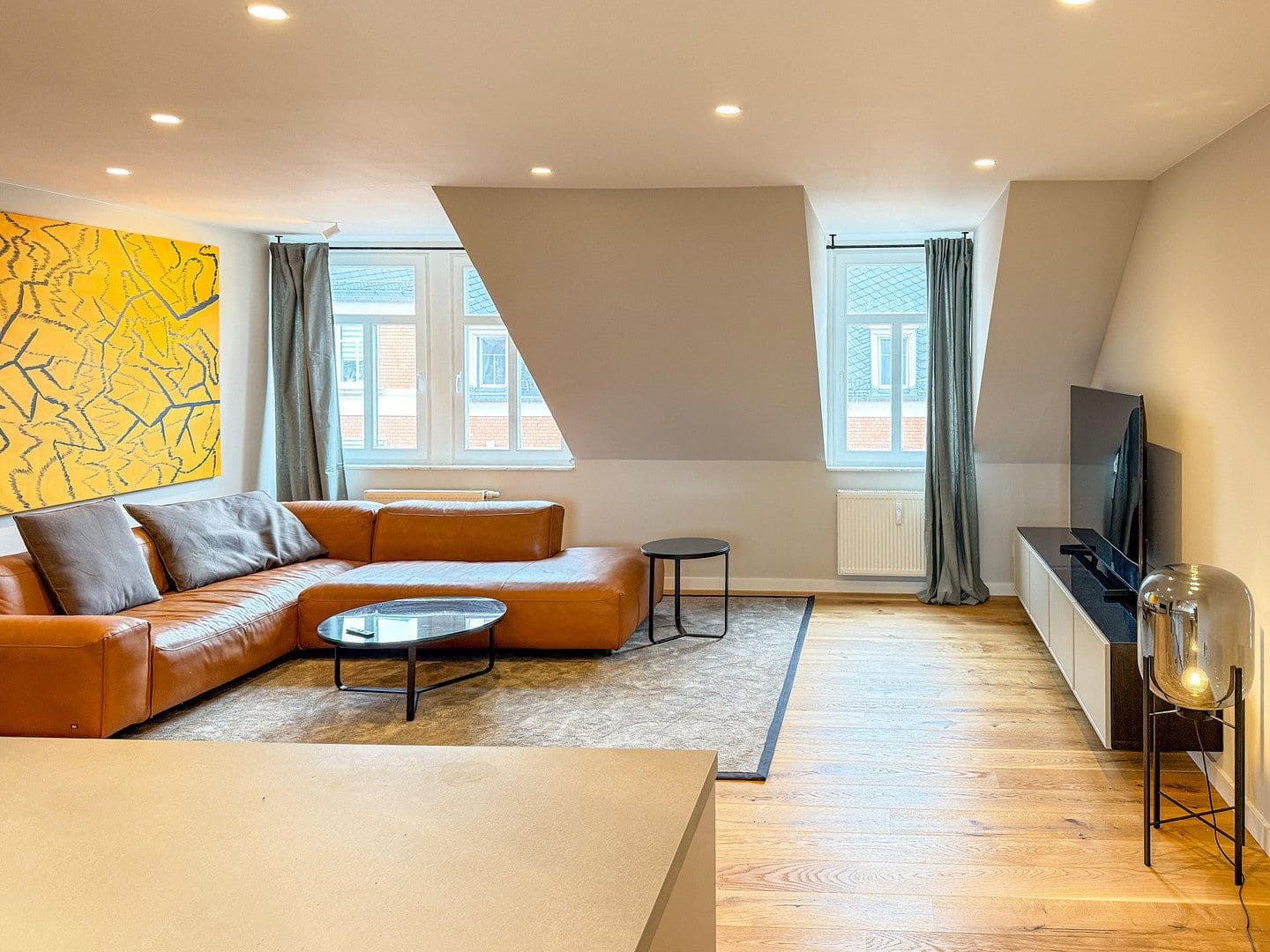 Prenájom bytu 3-izbový 89 m², Walther-Rathenau-Straße 28a, Zwickau, Sasko Prenájom bytu 3-izbový 89 m², Walther-Rathenau-Straße 28a, Zwickau, Sasko