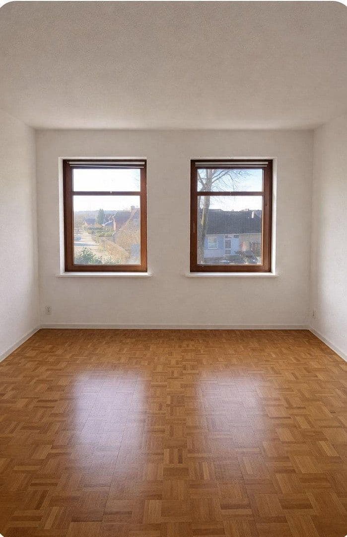 Predaj domu 173 m², pozemek 1.327 m², Deutsch Evern, Dolné Sasko Predaj domu 173 m², pozemek 1.327 m², Deutsch Evern, Dolné Sasko