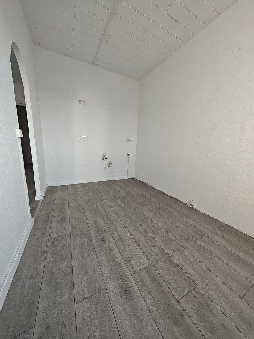 Prenájom bytu 2-izbový 55 m², Karl Matthes Str. 13, Gera, Durínsko Prenájom bytu 2-izbový 55 m², Karl Matthes Str. 13, Gera, Durínsko