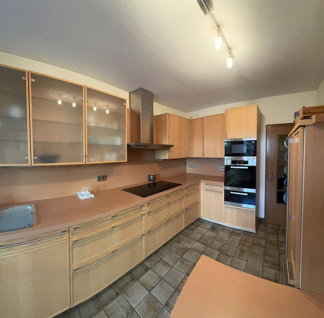 Predaj bytu 3-izbový 101 m², Im Erlenbruch, Essen, Severné Porýnie - Westfálsko Predaj bytu 3-izbový 101 m², Im Erlenbruch, Essen, Severné Porýnie - Westfálsko