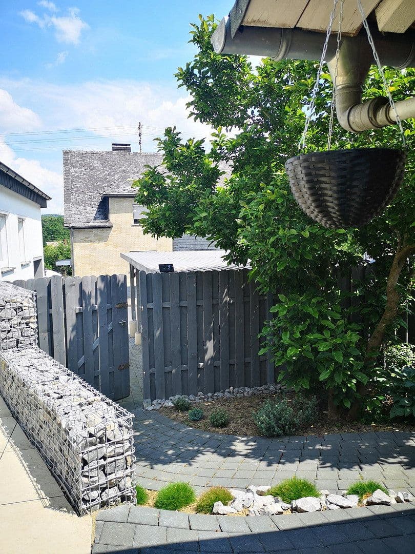 Predaj domu 85 m², pozemek 612 m², Betzdorf, Porýnie-Falcko Predaj domu 85 m², pozemek 612 m², Betzdorf, Porýnie-Falcko