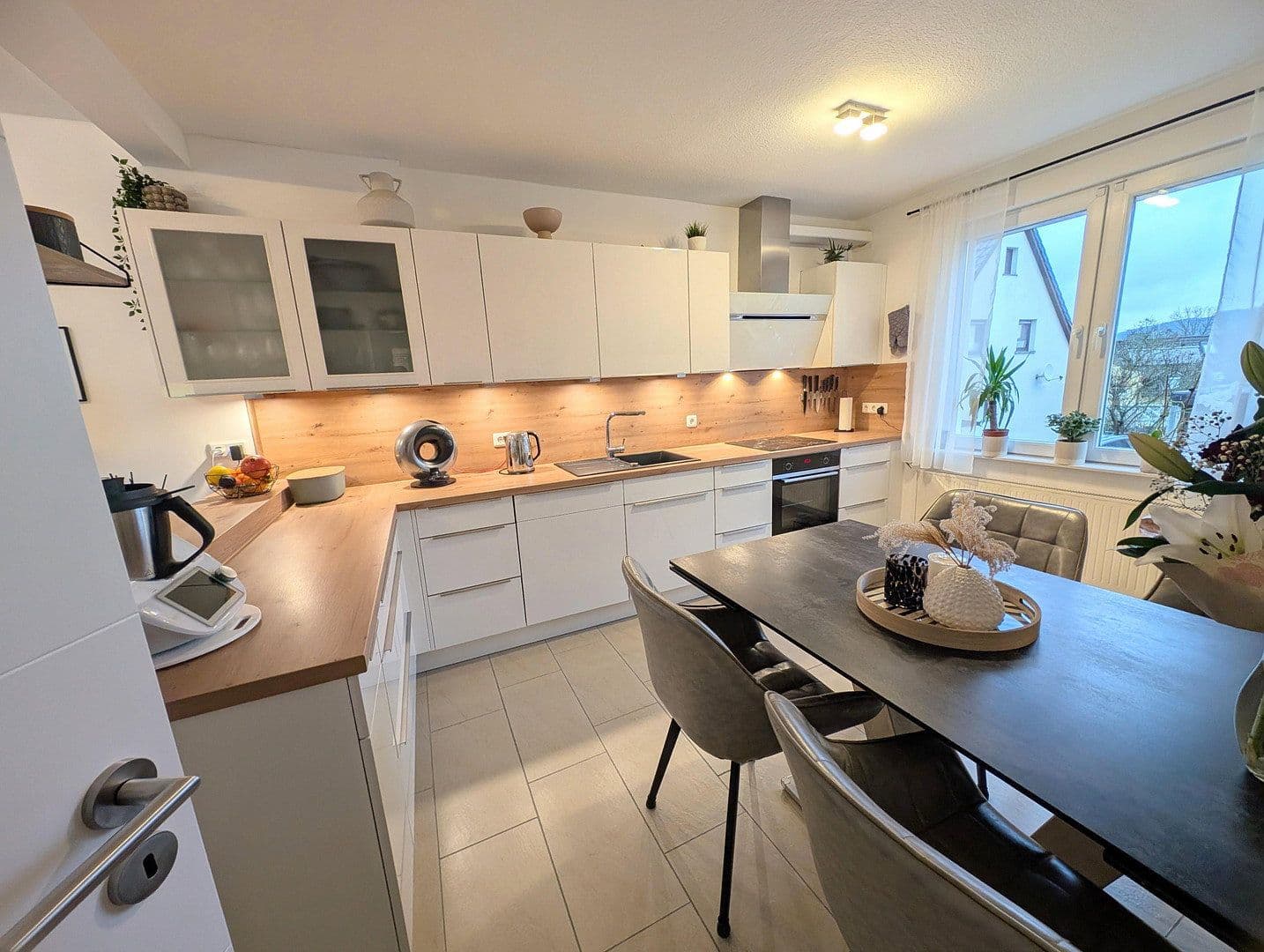 Predaj domu 85 m², pozemek 612 m², Betzdorf, Porýnie-Falcko Predaj domu 85 m², pozemek 612 m², Betzdorf, Porýnie-Falcko