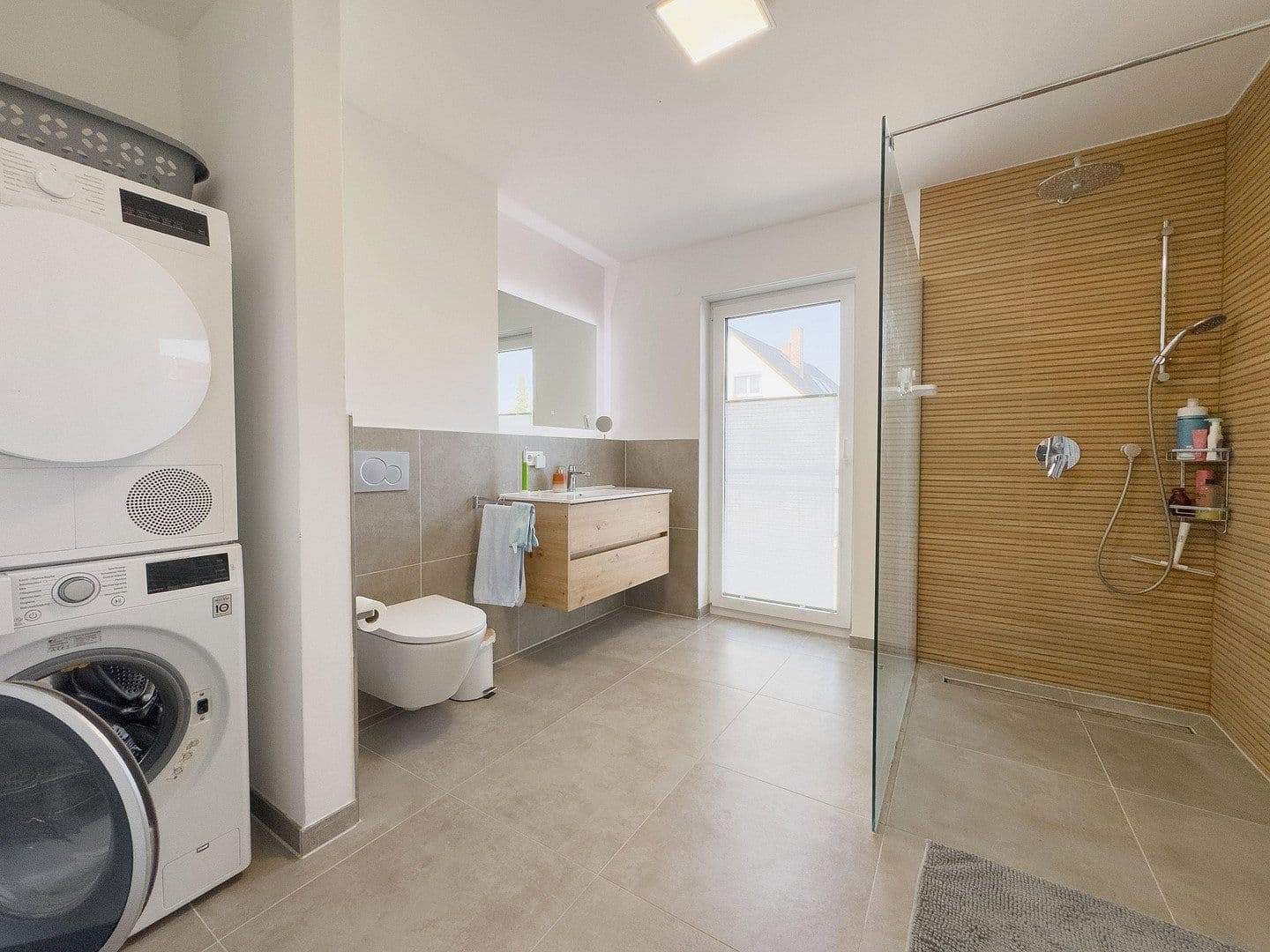 Predaj domu 141 m², pozemek 205 m², Zäher Wille, Mannheim, Bádensko-Wurttembersko Predaj domu 141 m², pozemek 205 m², Zäher Wille, Mannheim, Bádensko-Wurttembersko