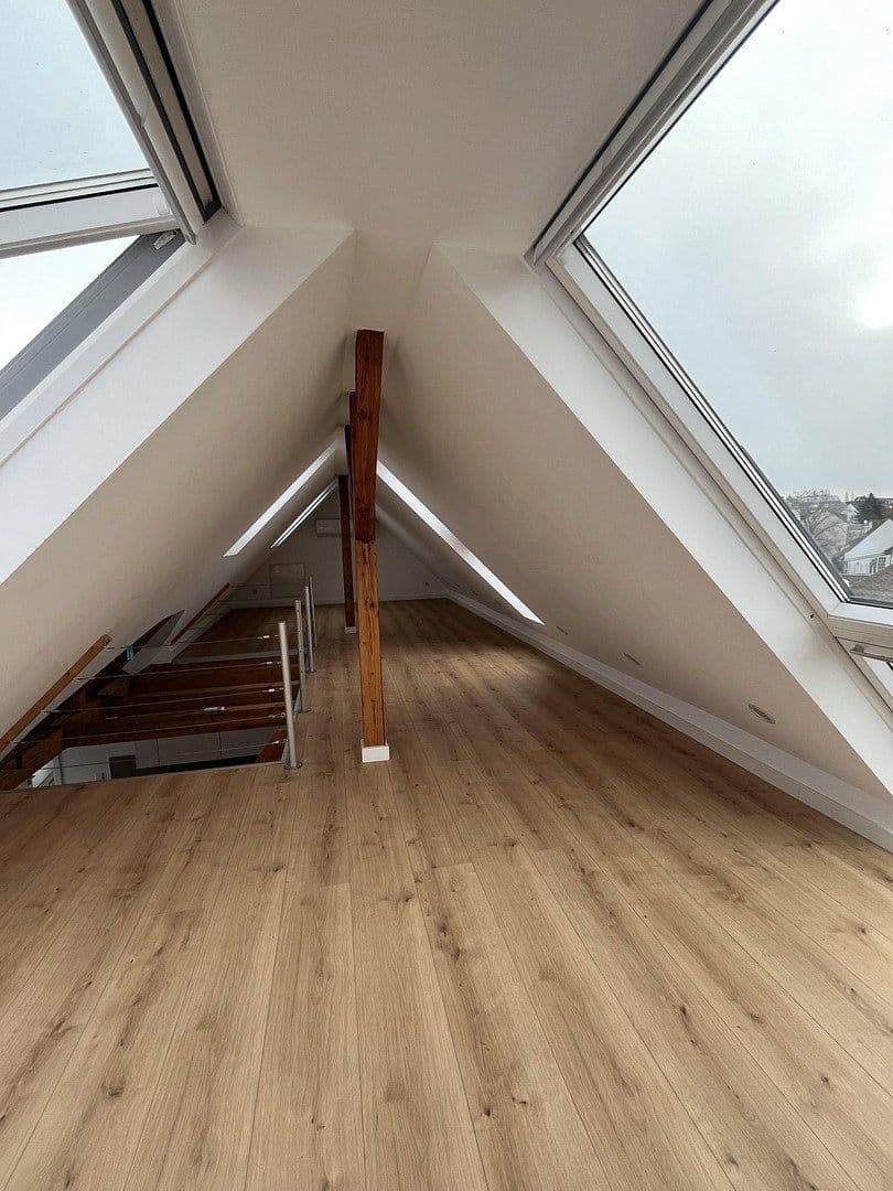 Prenájom bytu 3-izbový 70 m², Lauteschlägerstraße 3, Darmstadt, Hesensko Prenájom bytu 3-izbový 70 m², Lauteschlägerstraße 3, Darmstadt, Hesensko