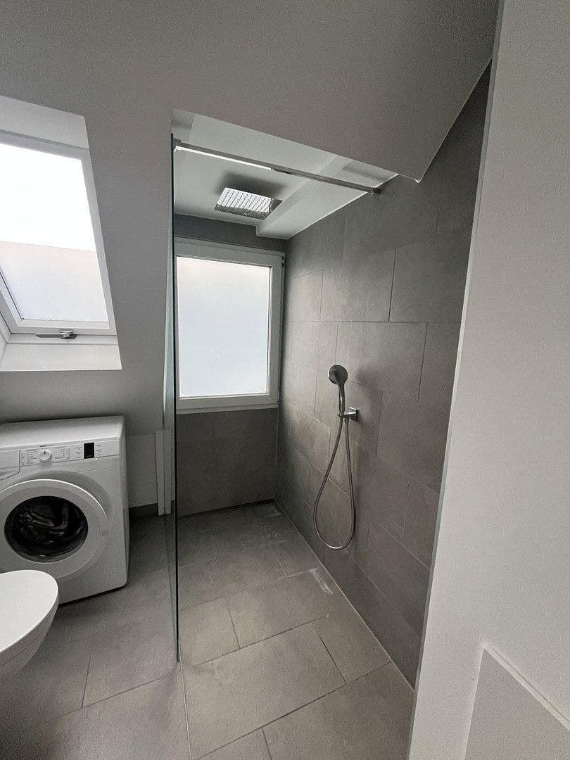 Prenájom bytu 3-izbový 70 m², Lauteschlägerstraße 3, Darmstadt, Hesensko Prenájom bytu 3-izbový 70 m², Lauteschlägerstraße 3, Darmstadt, Hesensko