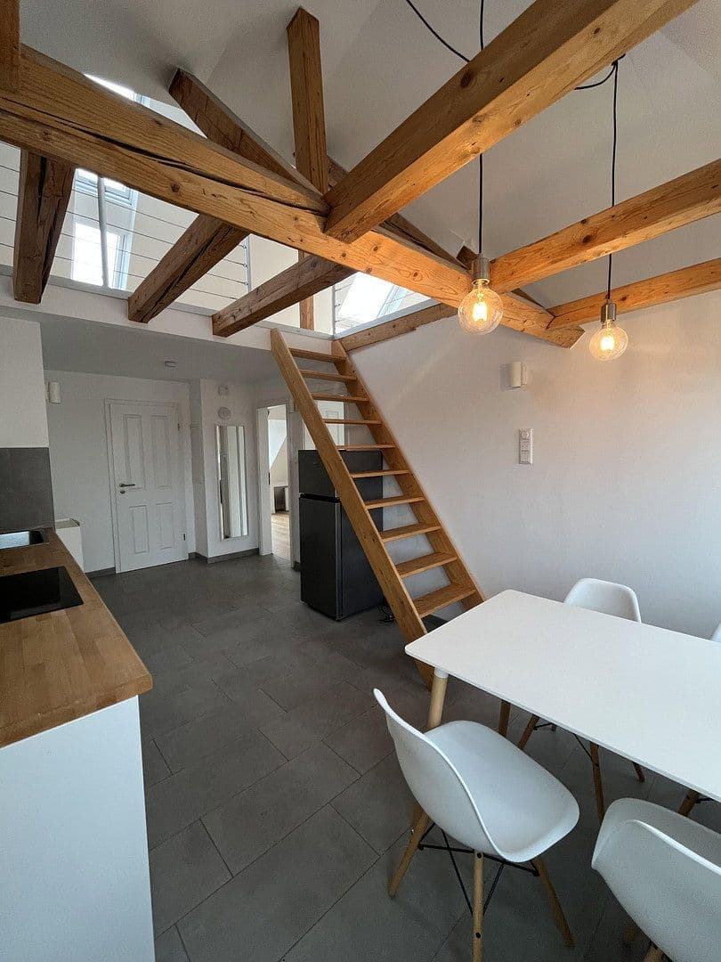 Prenájom bytu 3-izbový 70 m², Lauteschlägerstraße 3, Darmstadt, Hesensko Prenájom bytu 3-izbový 70 m², Lauteschlägerstraße 3, Darmstadt, Hesensko