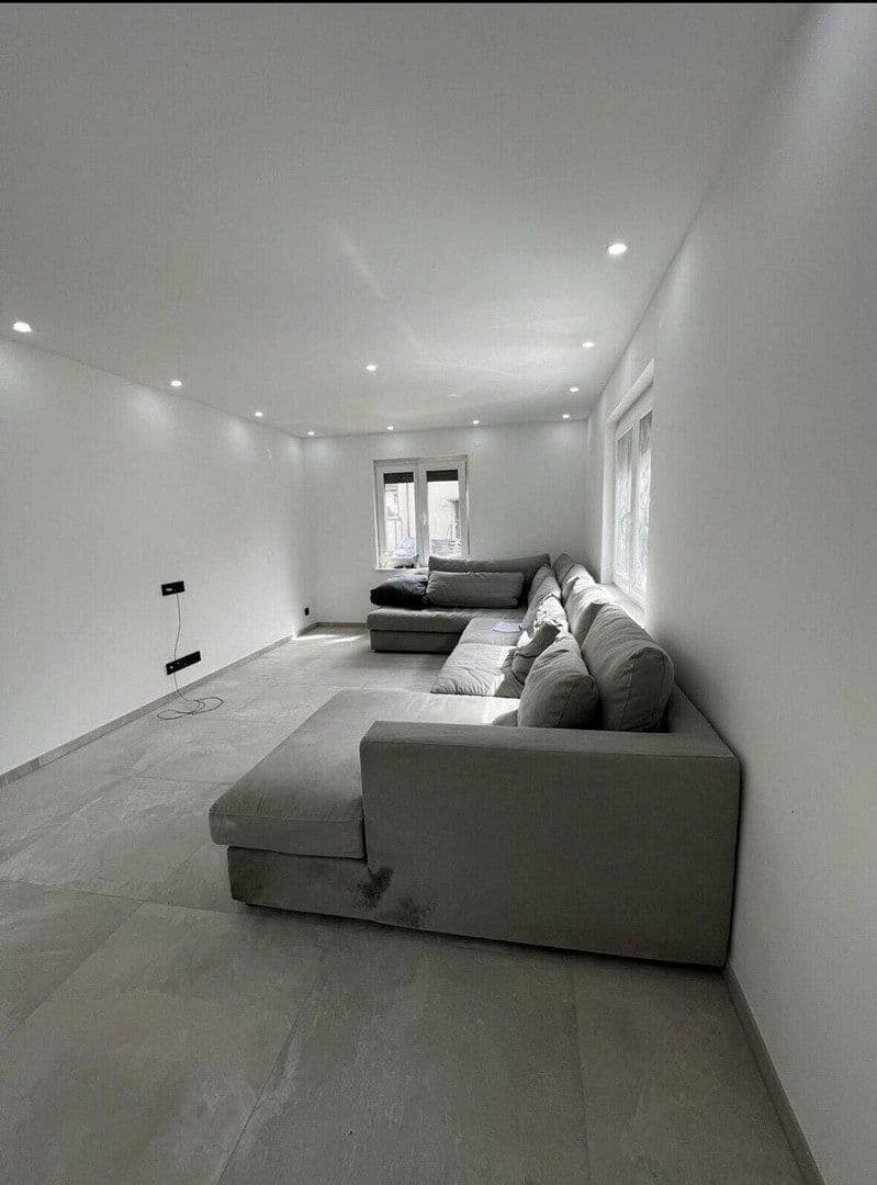 Predaj domu 143 m², pozemek 374 m², Justinus-Kerner.Str.7, Denkendorf, Bádensko-Wurttembersko Predaj domu 143 m², pozemek 374 m², Justinus-Kerner.Str.7, Denkendorf, Bádensko-Wurttembersko