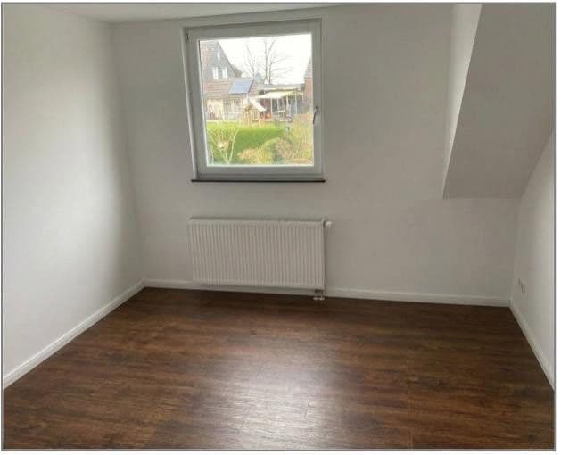 Predaj domu 100 m², pozemek 1.000 m², Erkrath, Severné Porýnie - Westfálsko Predaj domu 100 m², pozemek 1.000 m², Erkrath, Severné Porýnie - Westfálsko