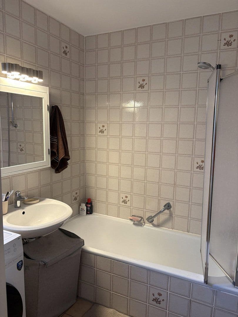 Prenájom bytu 1-izbový 47 m², München, Bavorsko Prenájom bytu 1-izbový 47 m², München, Bavorsko