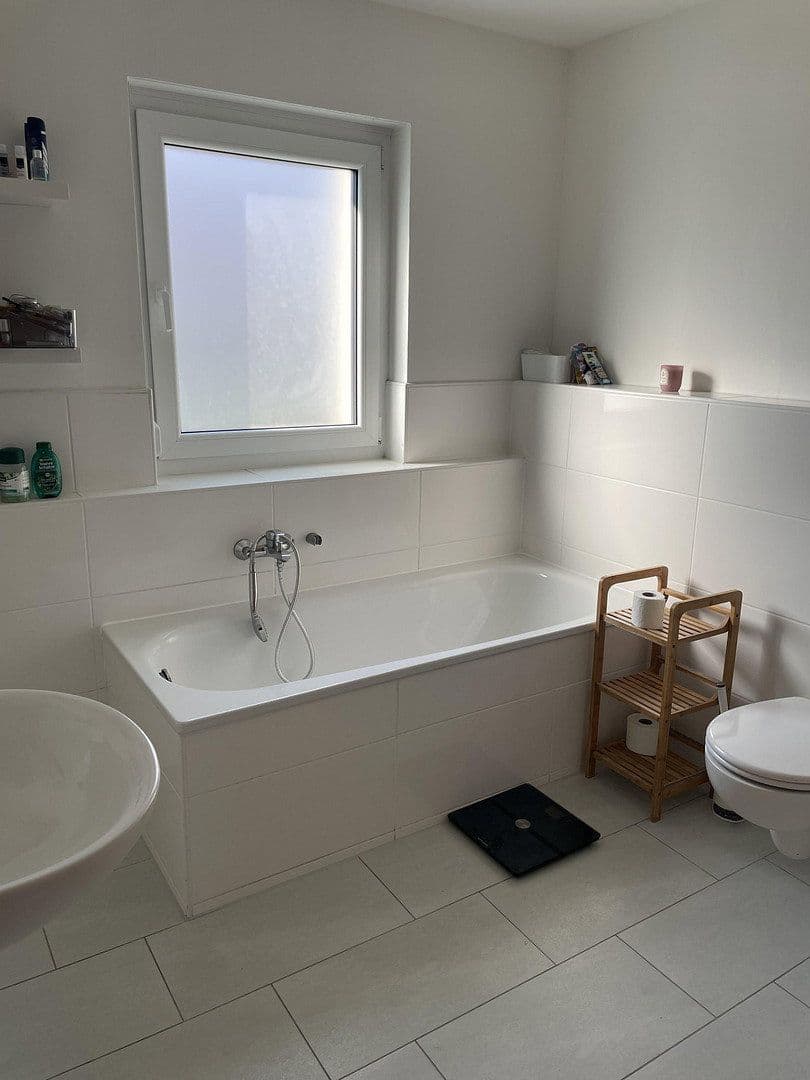 Predaj domu 125 m², pozemek 181 m², Theodor-Heus-Str. 40, Sarstedt, Dolné Sasko Predaj domu 125 m², pozemek 181 m², Theodor-Heus-Str. 40, Sarstedt, Dolné Sasko