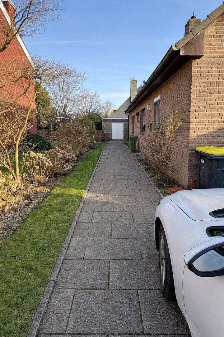 Predaj domu 250 m², pozemek 654 m², Norden, Dolné Sasko Predaj domu 250 m², pozemek 654 m², Norden, Dolné Sasko