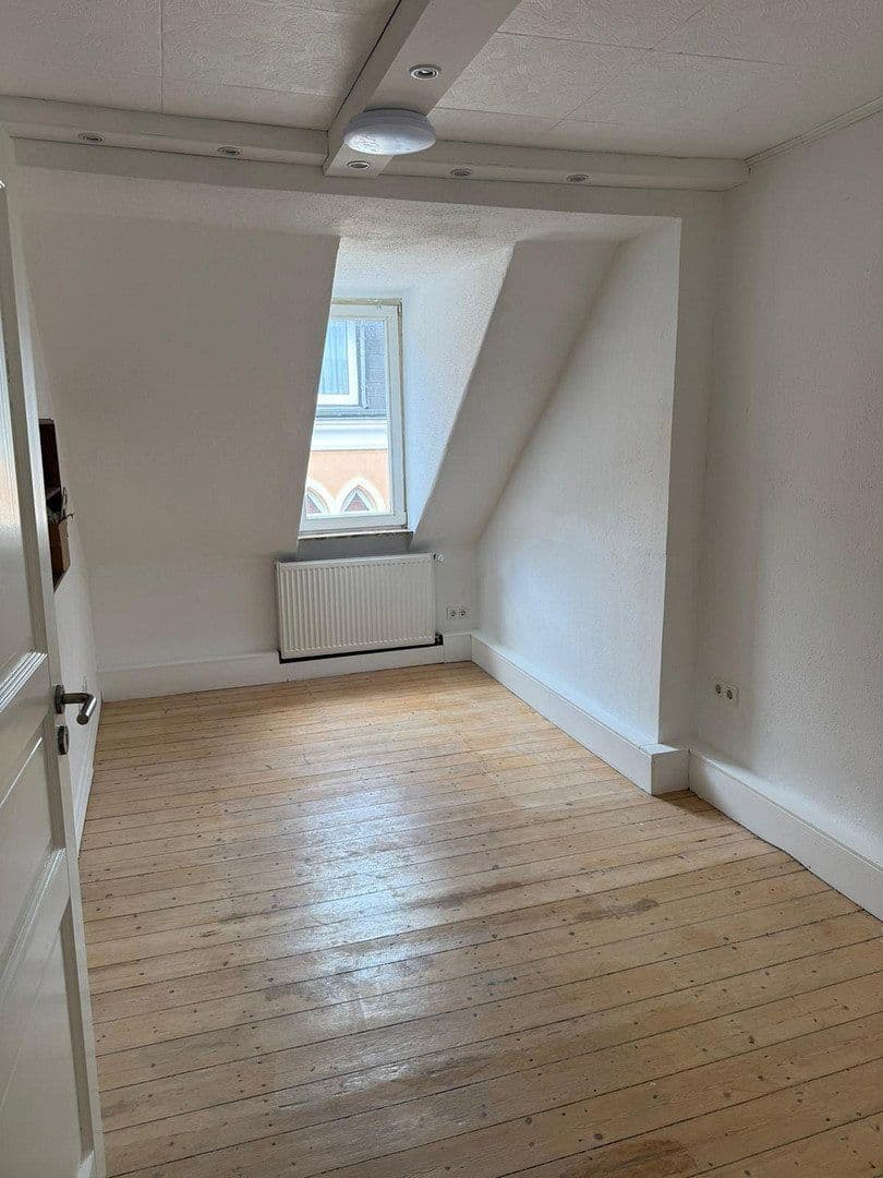 Prenájom bytu 6-izbový 109 m², Bruchstraße 30, Kassel, Hesensko Prenájom bytu 6-izbový 109 m², Bruchstraße 30, Kassel, Hesensko