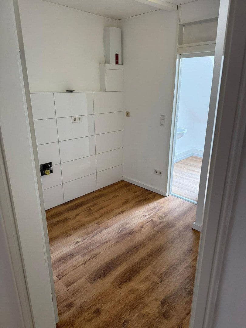 Prenájom bytu 6-izbový 109 m², Bruchstraße 30, Kassel, Hesensko Prenájom bytu 6-izbový 109 m², Bruchstraße 30, Kassel, Hesensko