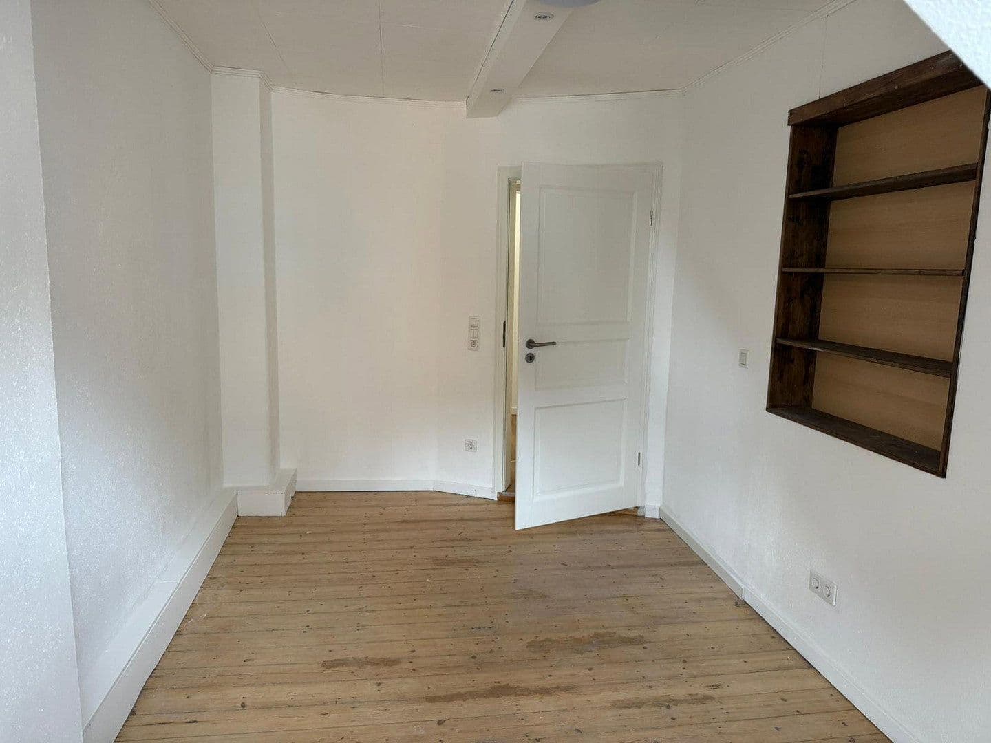 Prenájom bytu 6-izbový 109 m², Bruchstraße 30, Kassel, Hesensko Prenájom bytu 6-izbový 109 m², Bruchstraße 30, Kassel, Hesensko