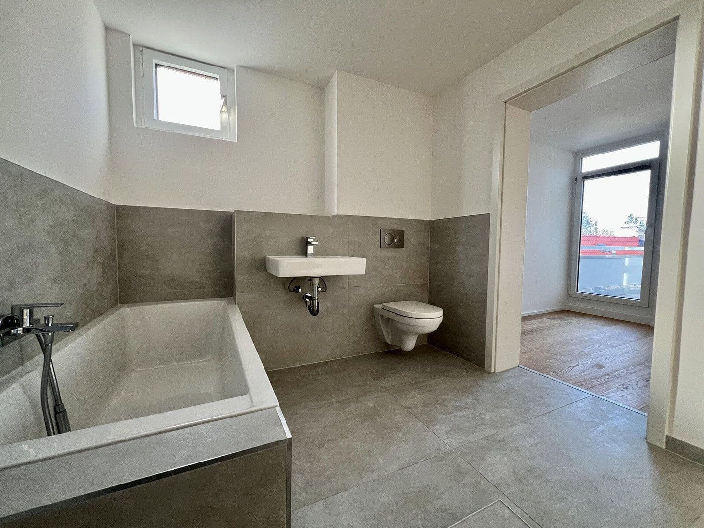 Predaj bytu 3-izbový 106 m², Haar, Bavorsko Predaj bytu 3-izbový 106 m², Haar, Bavorsko