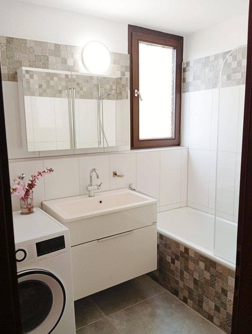 Predaj bytu 2-izbový 73 m², Gerlingen, Bádensko-Wurttembersko Predaj bytu 2-izbový 73 m², Gerlingen, Bádensko-Wurttembersko