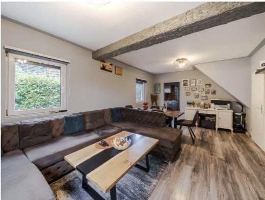 Predaj domu 90 m², pozemek 455 m², Frankfurt am Main, Hesensko Predaj domu 90 m², pozemek 455 m², Frankfurt am Main, Hesensko