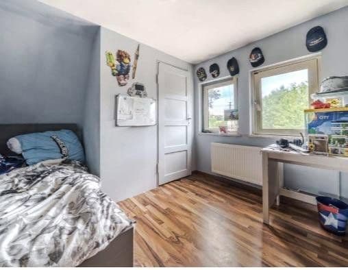 Predaj domu 90 m², pozemek 455 m², Frankfurt am Main, Hesensko Predaj domu 90 m², pozemek 455 m², Frankfurt am Main, Hesensko