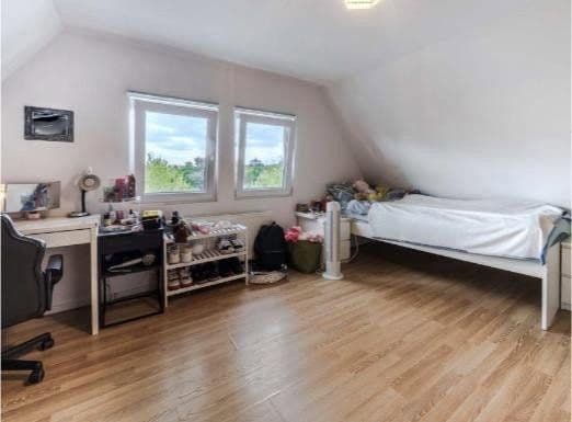 Predaj domu 90 m², pozemek 455 m², Frankfurt am Main, Hesensko Predaj domu 90 m², pozemek 455 m², Frankfurt am Main, Hesensko