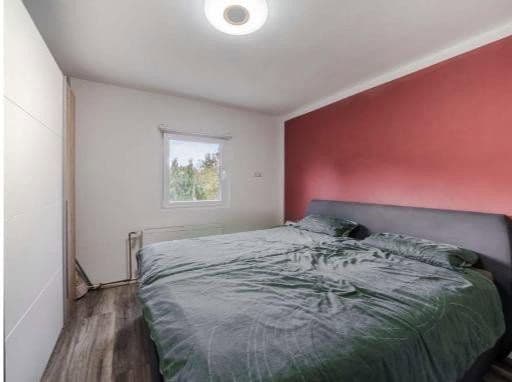 Predaj domu 90 m², pozemek 455 m², Frankfurt am Main, Hesensko Predaj domu 90 m², pozemek 455 m², Frankfurt am Main, Hesensko